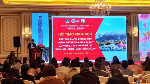 Workshop discusses Da Lat flower festival’s brand  - ảnh 1
