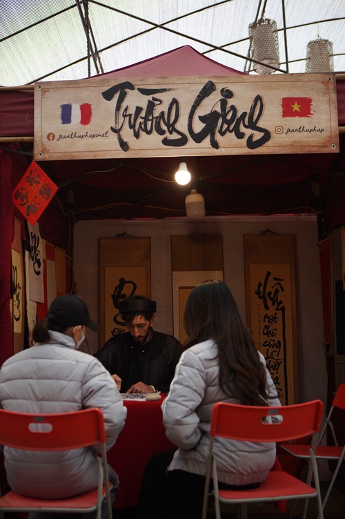 Predestination leads French man to Vietnamese calligraphy  - ảnh 4