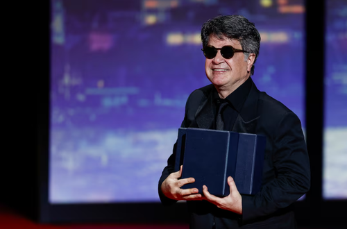 'It Was Just An Accident' by Iran's Jafar Panahi wins Cannes' top prize - ảnh 1