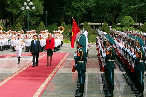  Activités du Premier ministre danois au Vietnam - ảnh 1