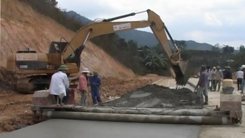 Dien Bien : la route Pom Lot-Huoi Puoc est prête - ảnh 1