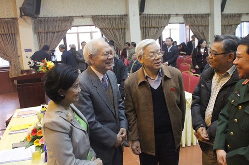 Nguyen Phu Trong rencontre l’électorat de Hanoi - ảnh 1