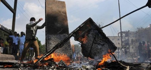 Pakistan: 14 morts dans deux attentats contre des églises chrétiennes - ảnh 1