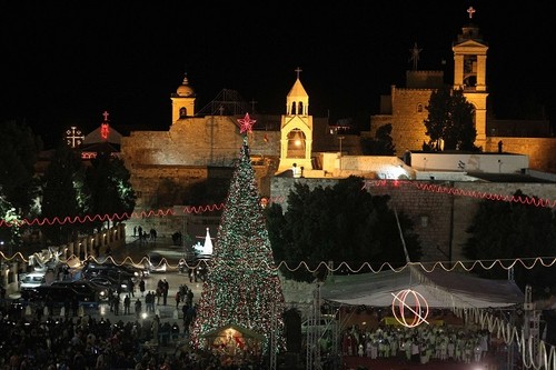 Célébrations de Noël dans le monde - ảnh 1