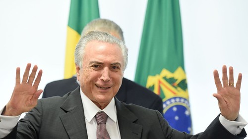 Michel Temer prend la présidence du Brésil - ảnh 1