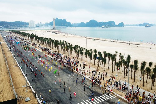 De belles plages au Vietnam - ảnh 1