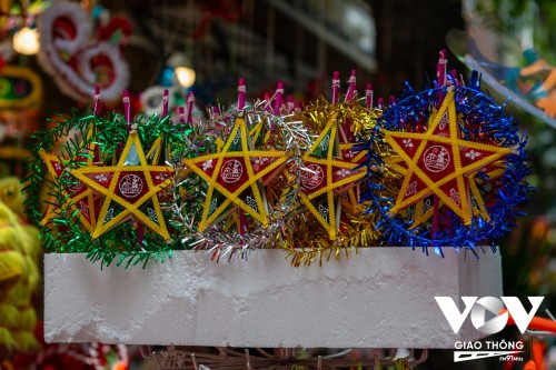 Est-ce bientôt la fête de la mi-automne au Vietnam? - ảnh 1