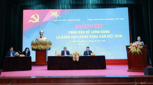 Efforcez-vous d'être membre du Parti communiste du Vietnam - ảnh 1
