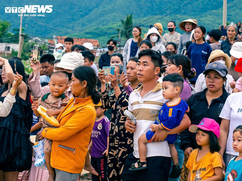 Binh Dinh: La fête pour une bonne pêche – un souffle spirituel au rythme des vagues - ảnh 10