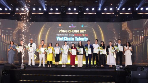 Finale du concours de talents Blockchain VietChain Talents 2025 - ảnh 3