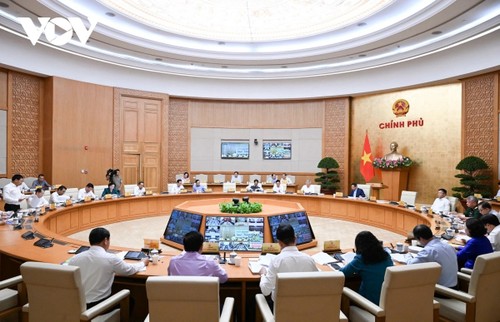 Le Vietnam vise une croissance de 8,3 à 8,5% en 2025 - ảnh 1