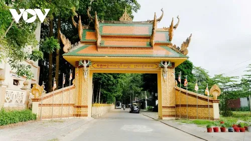 Pagode Âng, joyau spirituel et culturel khmer au cœur de Vinh Long - ảnh 1