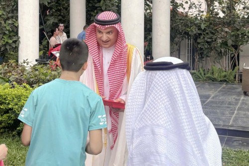 Les ambassades des pays arabes et musulmans au Vietnam célèbrent l’Eid al-Fitr - ảnh 2