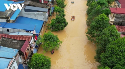 DP World helps Vietnam overcome typhoon Yagi aftermaths  - ảnh 1