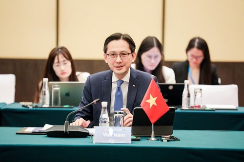 Vietnam urges more progress in COC negotiation, proposes orientations for ASEAN-China cooperation - ảnh 1