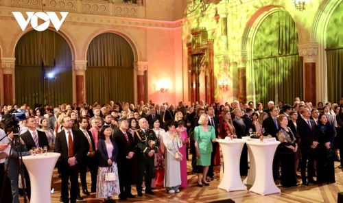 Vietnam, Hungary celebrate 75 years of ties, April 30 victory - ảnh 3