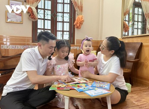Vietnamese family culture preserved in modern times - ảnh 1