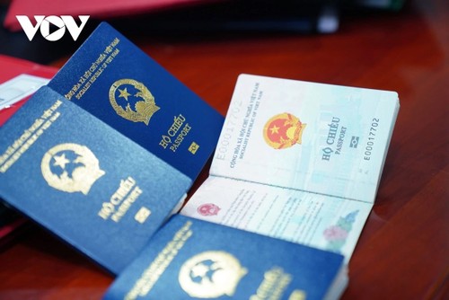 Vietnam's passport leaps 7 places on world’s passport ranking - ảnh 1