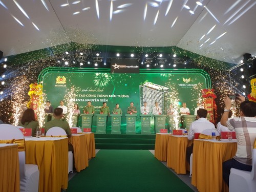Hanoi breaks ground on apartment complex for public security forces - ảnh 1