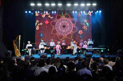 HCMC hosts cultural exchange with Liverpool - ảnh 1