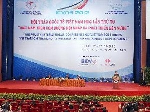 Vietnam-nama yang banyak dikenal di kalangan para sarjana internasional - ảnh 1