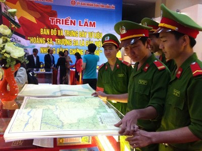 Pameran" Hoang Sa dan Truong Sa adalah wilayah Vietnam"  - ảnh 1