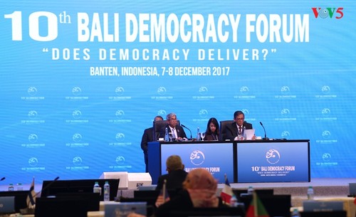 Forum Demokrasi Bali 2017-Tempat berbagi pemikiran dan pengalaman untuk mendorong demokrasi - ảnh 3