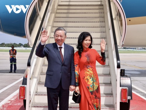 Sekjen, Presiden Vietnam, To Lam Kembali di Kota Hanoi, Akhiri dengan Baik Kunjungan Kerja di AS dan Kuba - ảnh 1