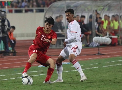 ĐT Việt Nam hòa Thái Lan với tỷ số 0-0 trên sân nhà - ảnh 26