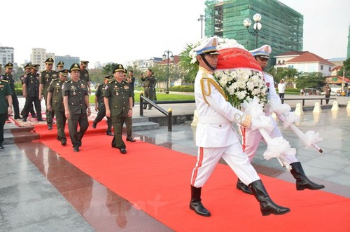 En gratitud a los combatientes de Vietnam caídos en la batalla camboyana - ảnh 1