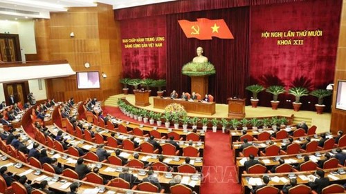 Orientaciones importantes para el XIII Congreso del Partido Comunista de Vietnam - ảnh 1