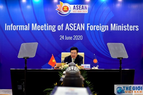 Vietnam propone impulsar cooperación en la Asean para cumplir metas comunes - ảnh 1