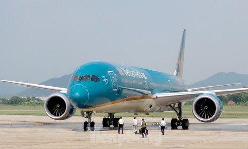 Canadá autoriza vuelos de Vietnam Airlines a su territorio - ảnh 1