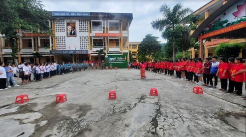 Modelo “Escuela de la felicidad” en Yen Bai - ảnh 1