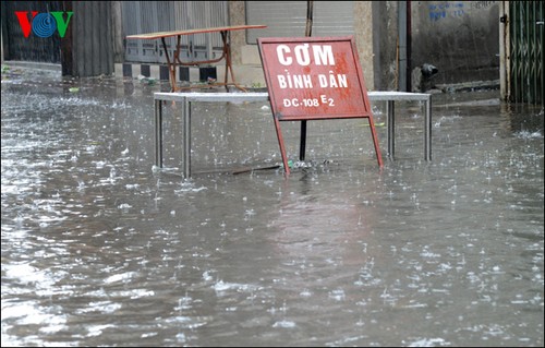 台風後のハノイ - ảnh 9