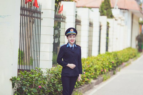 刑事司法分野の美人 - ảnh 4