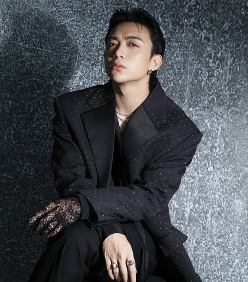 スービン・ホアンソンさんの曲 - ảnh 1