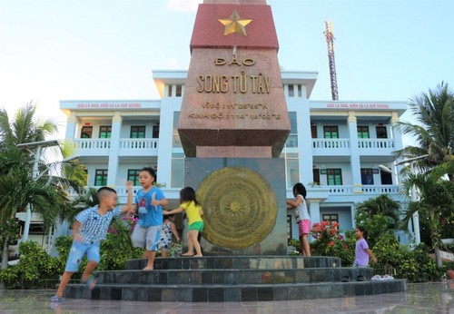 Emotional voyage to Truong Sa archipelago - ảnh 4