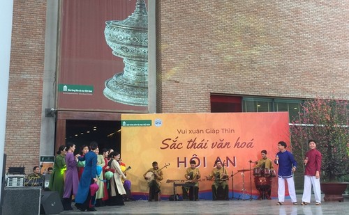 Exploring Hoi An culture in Hanoi - ảnh 1