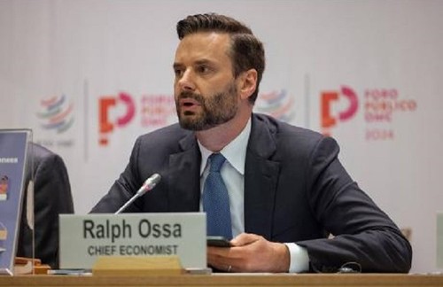 Global trade at risk of sharp decline amid tariff tensions - ảnh 2