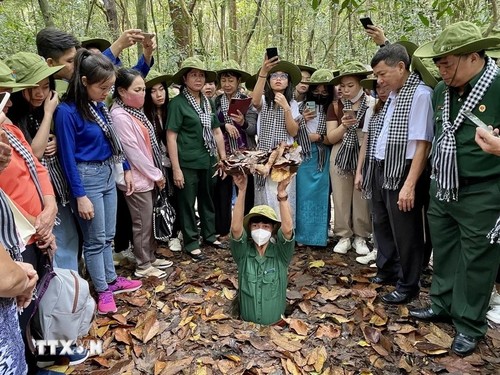 Cu Chi tunnels, a marvel of Vietnam’s military art - ảnh 3