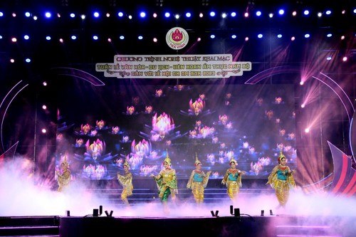 Southern Culture, Tourism and Food Festival Week opens  - ảnh 1