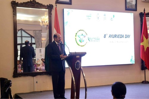 Ayurveda - a way to balance body, mind, spirit, and environment - ảnh 2