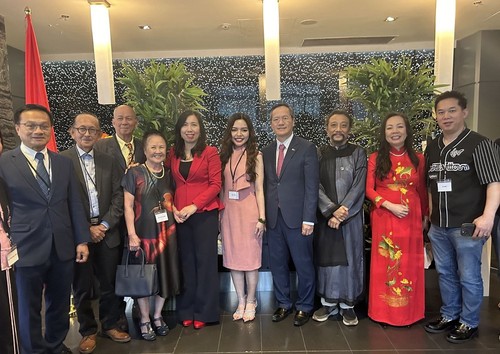 OV community in Canada urged to strengthen links with local businesses  - ảnh 1