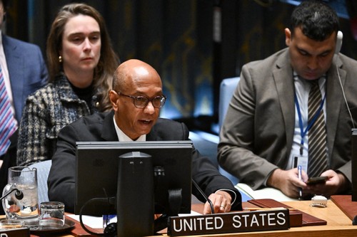 US keeps vetoing UN Security Council resolution on Gaza ceasefire - ảnh 1