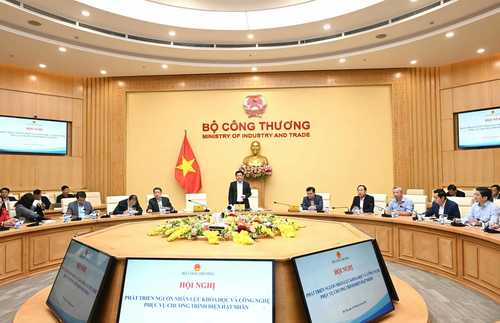 Vietnam prepares human resources for nuclear power development - ảnh 1