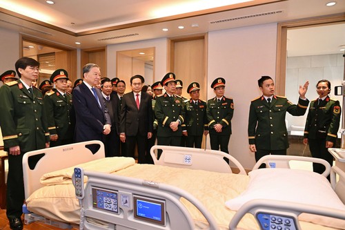 Medical staff urged to master advanced treatment methods, technology  - ảnh 2