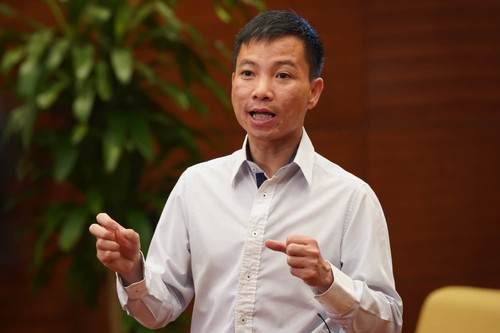 Vietnam advised to focus on innovation to develop its own AI technology - ảnh 1