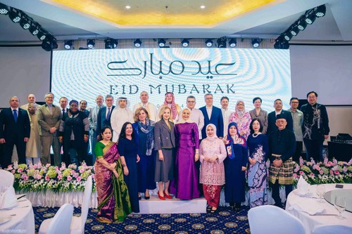 Muslim community in Vietnam celebrate Eid al-Fitr - ảnh 1