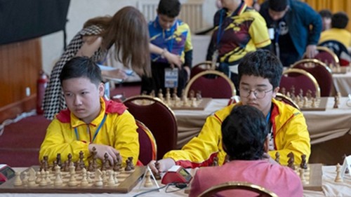 Vietnam wins gold at world young rapid chess championship - ảnh 1